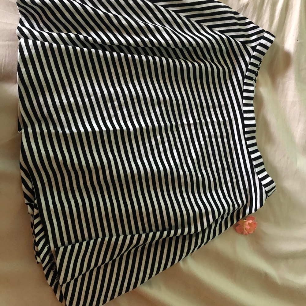 Stripped skirt